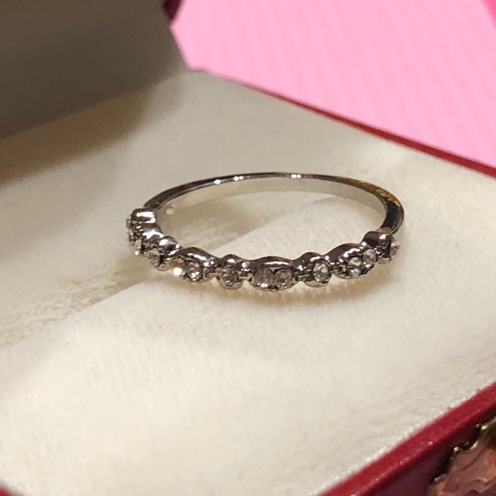 NEW•Silver and CZ promise ring wgf sz 8.5 - Picture 5 of 6